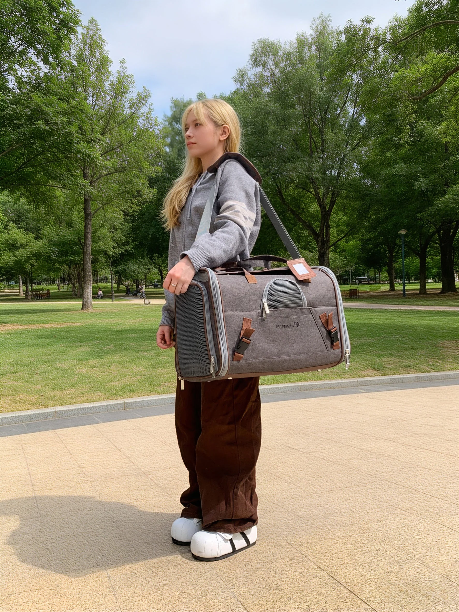 Mr. Peanut's Gold Series Standard Size Airline Compliant Pet Carrier V3.0 - Image 11
