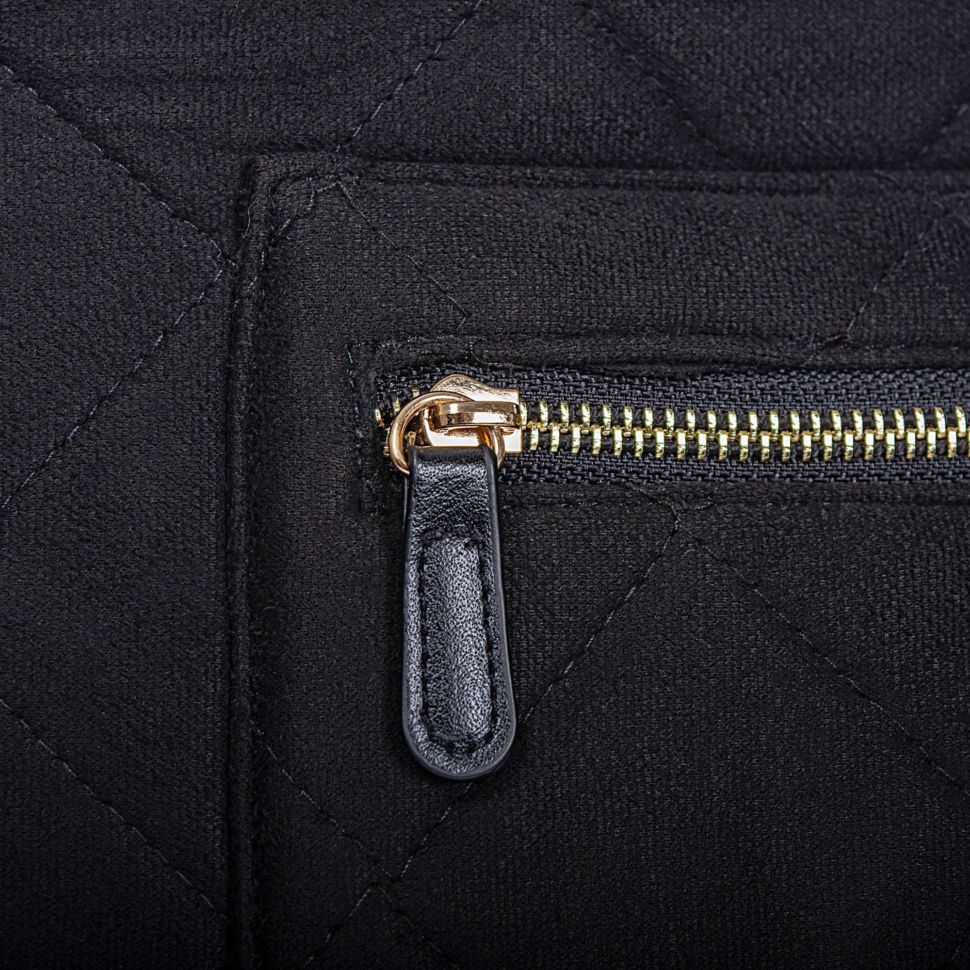 Argo On The Purr-Suit Pet Tote Bag - Image 32