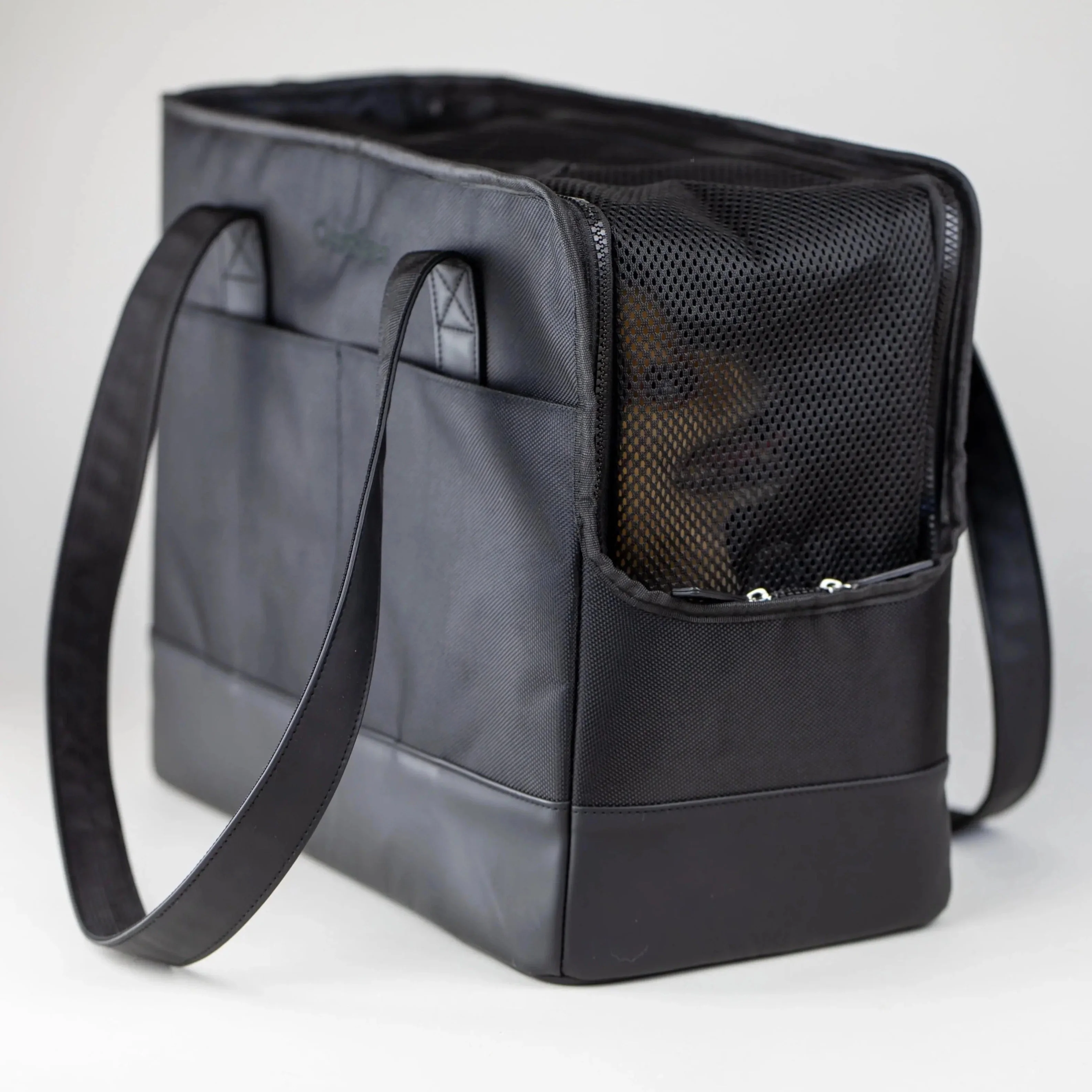 Oskar & Friends Pet Tote Bag – Fashion Meets Function - Image 9