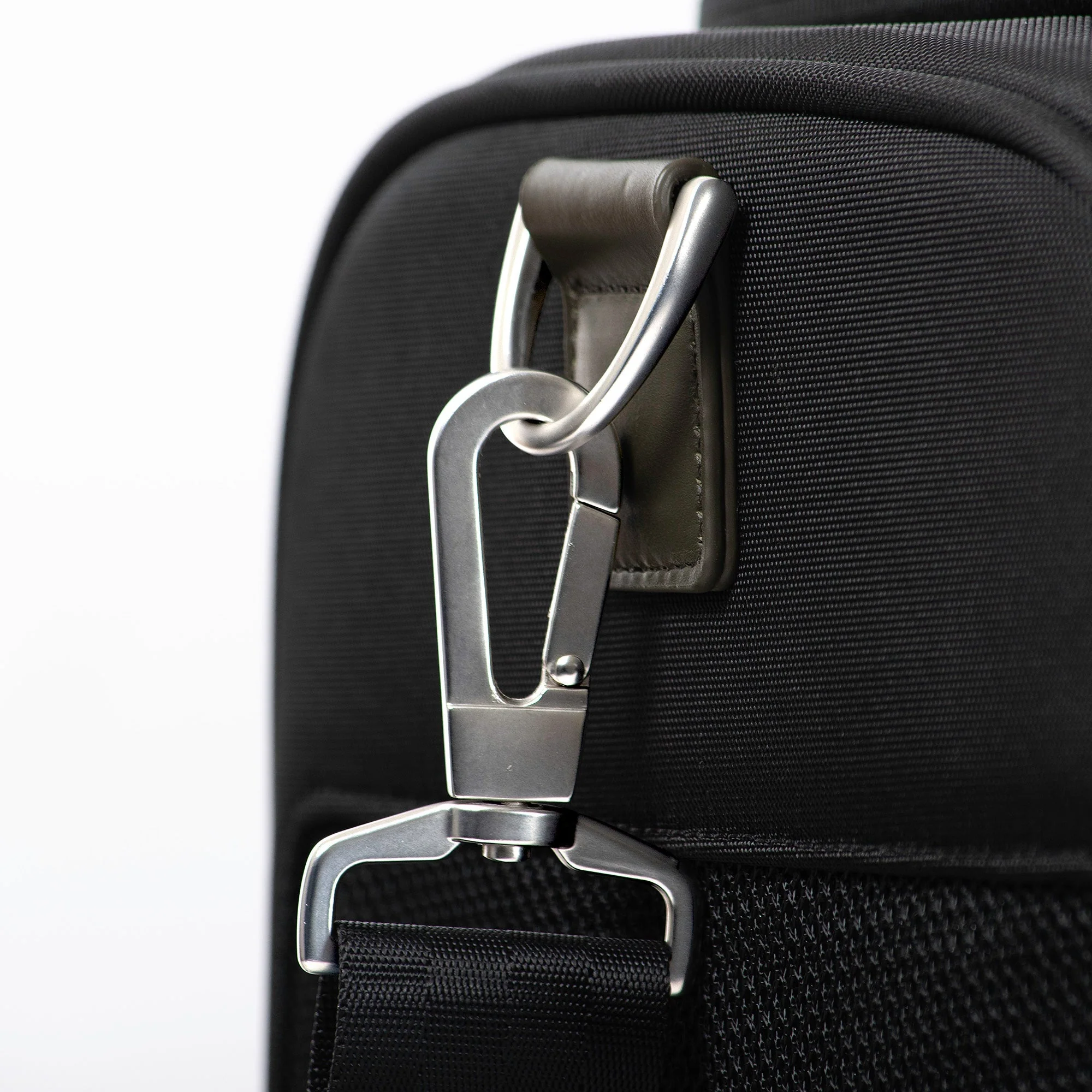 Argo Pawsport To Adventure Pet Carrier - Image 28