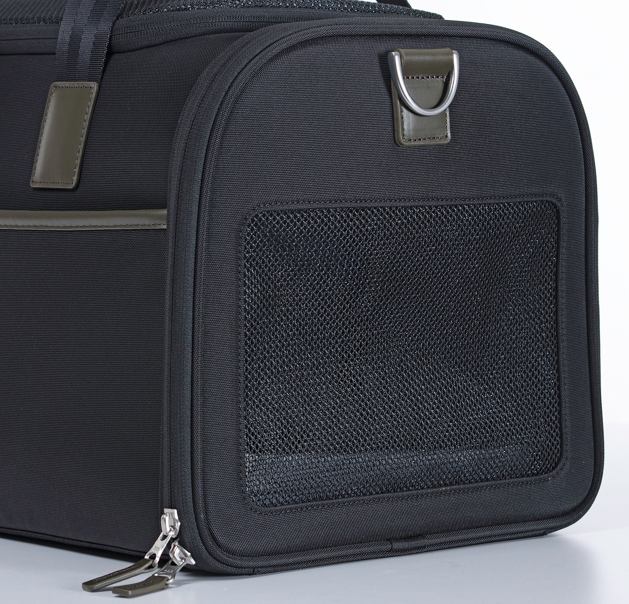 Argo Pawsport To Adventure Pet Carrier - Image 31